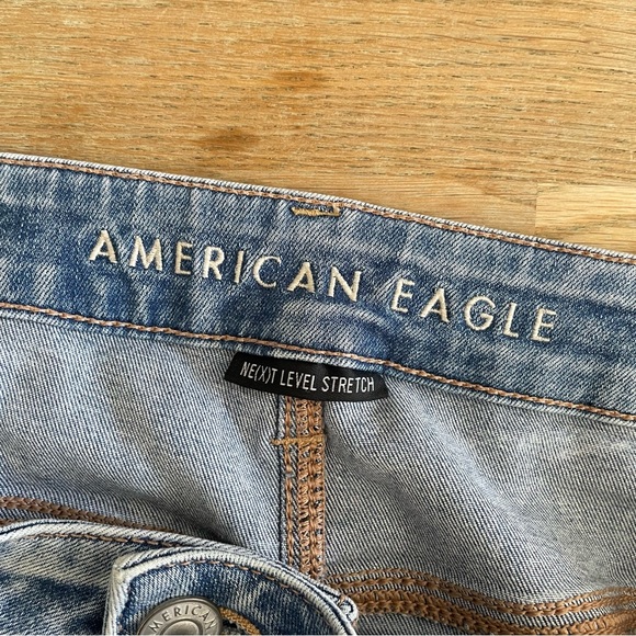 American Eagle Distressed Jegging - Picture 7 of 7